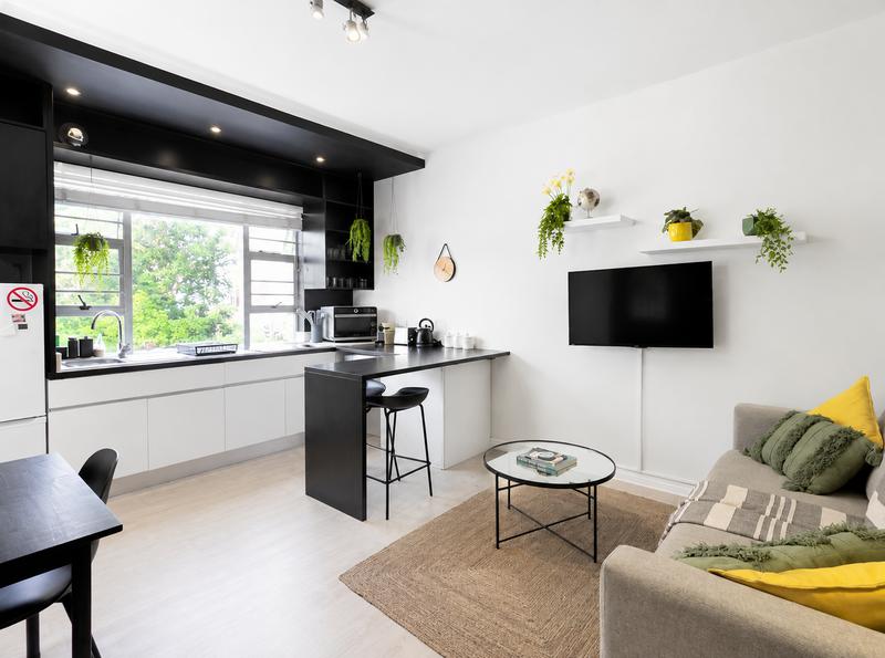 0 Bedroom Property for Sale in Sea Point Western Cape
